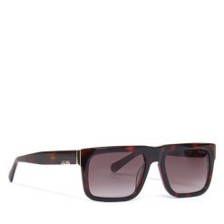 Okulary przeciwsłoneczne Guess. Brązowe okulary przeciwsłoneczne męskie Guess. Za 359.99 zł.