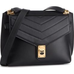 Torebka FURLA - Tortona 1007317 B BUR1 VMU Onyx. Czarne listonoszki damskie Furla, bez wzorów, ze skóry, bez dodatków. W wyprzedaży za 739.00 zł.