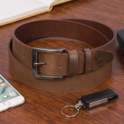 Pasek męski skórzany premium szeroki 4 cm klasyczny brąz licowy Beltimore E43 : Kolory - brązowy, beżowy, Rozmiar pasków - r.130-145 cm. Brązowe paski męskie bez wzorów, klasyczne. Za 59.99 zł.