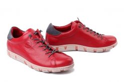 MANITU 840151-04 rot, półbuty damskie. Czerwone półbuty damskie Manitu, bez wzorów, ze skóry, bez obcasa. Za 297.41 zł.