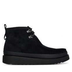 Kozaki Clarks. Czarne buty zimowe męskie Clarks, bez zapięcia. Za 609.99 zł.