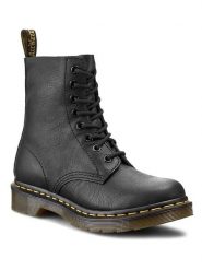Dr. Martens Skórzane botki w kolorze czarnym rozmiar: 37. Czarne botki damskie Dr. Martens, bez obcasa, bez zapięcia. Za 790.67 zł.