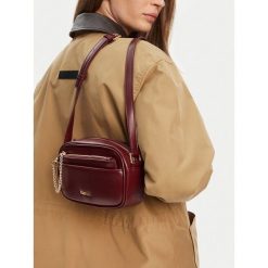 Torebka MEXX. Czarne torebki klasyczne damskie Mexx, bez wzorów, bez dodatków. Za 169.99 zł.