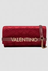 VALENTINO Czerwona torebka damska Life Pochette. Czerwone torebki klasyczne damskie Valentino by Mario Valentino, bez wzorów, z weluru, bez dodatków. W wyprzedaży za 376.99 zł.