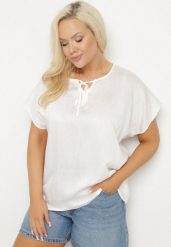 Biała Bluzka z Wiskozą Wiązana przy Dekolcie Dovarelle. Białe bluzki damskie Born2be, plus size, bez wzorów, z jeansu, eleganckie, bez kołnierzyka, plus size, bez ramiączek. Za 39.99 zł.