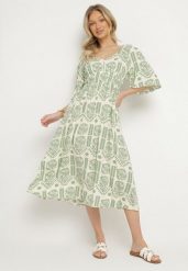 Zielono-Kremowa Sukienka Wiskozowa Rozkloszowana z Odkrytymi Plecami w Print Boho Turaisa. Zielone sukienki damskie Born2be, na co dzień, l, bez wzorów, z wiskozy, boho, bez kołnierzyka, bez ramiączek, midi, proste. W wyprzedaży za 71.99 zł.