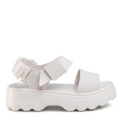 Sandały Melissa. Białe sandały damskie Melissa, bez wzorów, bez obcasa, na koturnie. Za 299.99 zł.