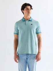 MESKA KOSZULKA WRANGLER REFINED POLO SHIRT BRITTANY BLUE 112377999. Niebieskie koszulki polo męskie Wrangler, l, bez wzorów, bez ramiączek. Za 89.99 zł.