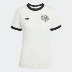 Koszulka piłkarska damska ADIDAS Niemcy „125 lat” domowa. Bluzki damskie Adidas, s, bez wzorów, sportowe, bez kołnierzyka, bez ramiączek. Za 459.99 zł.