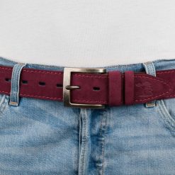 Pasek męski skórzany zamszowy skóra naturalna bordowy Beltimore W45 : Kolory - czerwony, Rozmiar pasków - r.105-120 cm. Czerwone paski męskie bez wzorów, ze skóry. Za 59.90 zł.