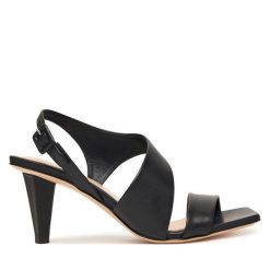 Sandały AGL. Czarne sandały damskie AGL, bez wzorów, bez obcasa, na słupku. Za 1,739.00 zł.