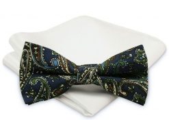 Modna Mucha Męska - Alties - Granatowa w Orientalny Wzór. Niebieskie krawaty i muchy męskie Alties, bez wzorów, eleganckie. Za 54.00 zł.