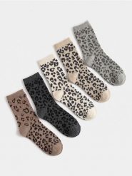 Skarpetki z bawełną w panterkę 5 pack - wielobarwny. Skarpetki damskie Sinsay, bez wzorów, z bawełny. Za 19.99 zł.