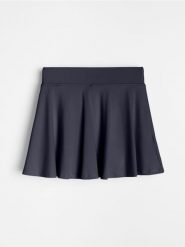 Spódnico-spodenki Gym Hard - niebieski. Niebieskie spodenki sportowe damskie Sinsay, bez wzorów. Za 39.99 zł.