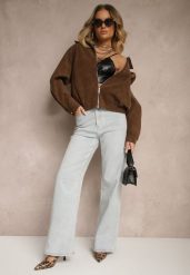 Jasnoniebieskie Jeansy High Waist z Szeroką Nogawką Sesmaris. Niebieskie jeansy damskie Renee, z podwyższonym stanem. Za 119.99 zł.