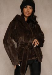 Brązowa Futerkowa Kurtka z Kapturem i Wiązanym Paskiem Zetele. Brązowe kurtki damskie Renee, l, bez wzorów, z jeansu, z kapturem. Za 229.99 zł.