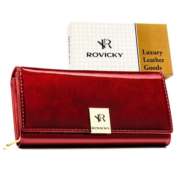 Skórzany, duży portfel damski w czerwonym kolorze zamykany na zatrzask - Rovicky. Czerwone portfele damskie ROVICKY, bez wzorów, ze skóry. Za 89.99 zł.