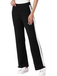 Heine Spodnie w kolorze czarnym rozmiar: 50. Czarne spodnie materiałowe damskie Heine, bez wzorów, z materiału. Za 78.99 zł.