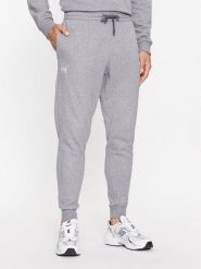 Under Armour Spodnie dresowe Ua Rival Fleece Joggers 1379774 Szary Loose Fit. Szare spodnie dresowe męskie Under Armour, bez wzorów, z bawełny. Za 163.50 zł.
