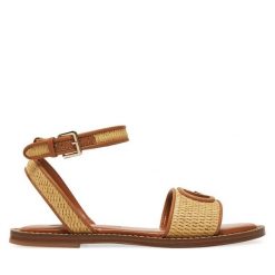 Sandały Guess. Brązowe sandały damskie Guess, z aplikacjami, bez obcasa, na płaskiej podeszwie. Za 319.99 zł.