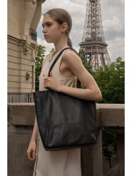 Abaco Skórzana torebka "Renza" w kolorze czarnym - 38 x 33 x 12 cm rozmiar: onesize. Czarne torebki klasyczne damskie Abaco, bez wzorów, z materiału, bez dodatków. Za 278.45 zł.