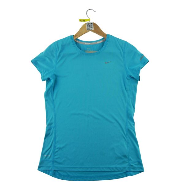 Second life - Nike koszulka do biegania damska Dri-Fit - Stan dobry. Niebieskie bluzki sportowe damskie Nike, m, bez wzorów, z materiału, bez ramiączek. Za 42.56 zł.