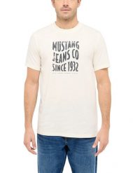 Męski T-Shirt Mustang Style Austin Whisper White 1016272 2013. Białe t-shirty męskie Mustang, m, bez wzorów, bez kołnierzyka. Za 69.99 zł.