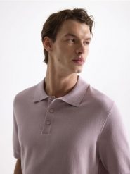 Sweter polo z wiskozą - pastelowy róż. Czerwone swetry męskie Reserved, l, bez wzorów, z dzianiny, bez kołnierzyka. Za 99.99 zł.
