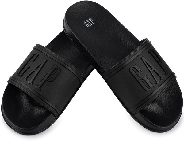 Damskie klapki sportowe miejskie na basen plażę czarne GAP AUSTIN. Czarne klapki damskie GAP, bez wzorów, z gumy, bez obcasa. Za 79.00 zł.
