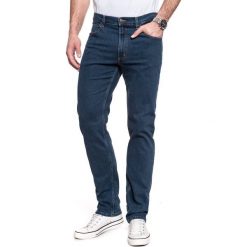 JEANSY MĘSKIE LEE BROOKLYN DARK STONEWASH L76XSQ46 112121165. Brązowe jeansy męskie Lee. Za 209.99 zł.