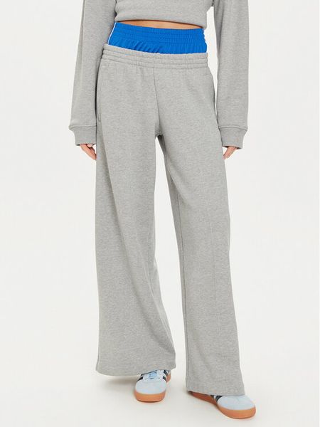 Adidas Spodnie dresowe Kseniaschnaider IW5670 Szary Loose Fit. Szare spodnie dresowe damskie Adidas, xl, bez wzorów, z bawełny. Za 259.99 zł.