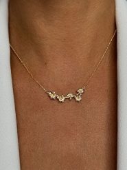 DI GIORGIO Pozłacany naszyjnik z elementem ozdobnym - dł. 45 cm rozmiar: onesize. Żółte naszyjniki damskie DI GIORGIO, pozłacane. Za 108.99 zł.