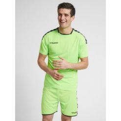 Hummel Koszulka sportowa męska T-shirt Authentic Poly Jersey. Zielone t-shirty sportowe męskie HUMMEL, m, z jersey, bez ramiączek, do piłki nożnej. Za 58.00 zł.