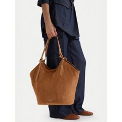 Torebka JENNY. Brązowe torebki klasyczne damskie Jenny, bez wzorów, bez dodatków. Za 129.99 zł.