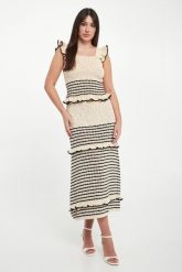 Spódnica midi ażurowa TWINSET U&B. Spódniczki damskie Twinset U&B, m, w ażurowe wzory, midi. Za 959.00 zł.