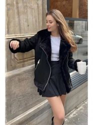 Bianco Lucci Kurtka przejściowa w kolorze czarnym rozmiar: 40. Czarne kurtki damskie Bianco Lucci, bez wzorów, z tkaniny, bez kaptura. Za 173.99 zł.