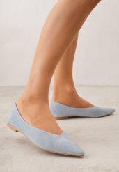 Niebieskie Balerinki z Imitacji Zamszu ze Szpiczastym Noskiem Melikel. Niebieskie baleriny damskie Renee, bez wzorów, z satyny, bez obcasa. Za 79.99 zł.