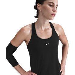 Koszulka sportowa damska Nike One. Czarne bluzki sportowe damskie Nike, l, z materiału, bez kołnierzyka, bez ramiączek. Za 246.00 zł.