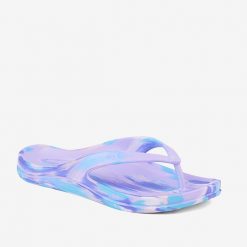 Damskie klapki Coqui. Fioletowe klapki damskie Coqui, bez wzorów, bez obcasa. Za 133.99 zł.