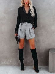 LA Angels Bluzka w kolorze czarnym rozmiar: XL. Czarne bluzki damskie LA Angels, xl, bez wzorów, bez kołnierzyka, bez ramiączek. Za 130.99 zł.