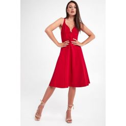 Sukienka ELISABETTA FRANCHI. Sukienki damskie Elisabetta Franchi, bez wzorów, bez kołnierzyka, bez ramiączek. W wyprzedaży za 1,290.87 zł.