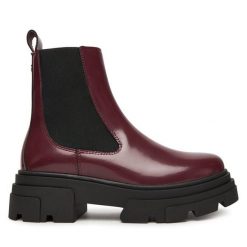 Sztyblety Tommy Hilfiger. Brązowe botki damskie Tommy Hilfiger, bez obcasa, na płaskiej podeszwie, bez zapięcia. Za 599.99 zł.