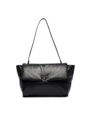 Calvin Klein Torebka Emblem Hw Padded Satchel LV04F3615G Czarny. Czarne torebki klasyczne damskie CALVIN KLEIN, bez wzorów, ze skóry, bez dodatków. Za 649.99 zł.