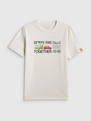 4F T-shirt regular z nadrukiem męski - biały XL. Białe t-shirty męskie 4f, m, bez wzorów, z bawełny, bez kołnierzyka. Za 79.99 zł.