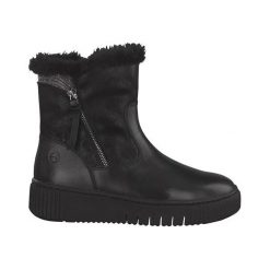 Tamaris Buty czarny female czarny 36. Czarne botki damskie Tamaris, ze skóry, bez obcasa, bez zapięcia. Za 399.00 zł.