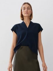 Someday Bluzka w kolorze granatowym rozmiar: 38. Niebieskie bluzki damskie Someday, bez wzorów, bez kołnierzyka, bez ramiączek. Za 179.80 zł.