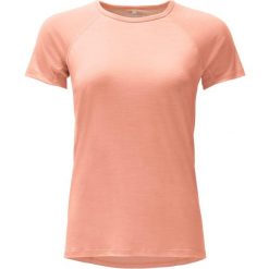 Koszulka termoaktywna damska Devold Endurance Merino 130 Tee. Czerwone bielizna termoaktywna damska Devold, l, bez wzorów, z materiału. Za 324.49 zł.