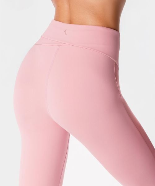 Legginsy sportowe dla kobiet z kopertowym tyłem Carpatree Balletcore. Czerwone legginsy damskie Carpatree, l, bez wzorów, z materiału, z podwyższonym stanem, na fitness i siłownię. Za 175.99 zł.