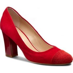 Półbuty SOLO FEMME - 97604-01-G23/G13-04-00 Czerwony. Czerwone półbuty damskie Solo Femme, z aplikacjami, z materiału, eleganckie, bez obcasa, na obcasie. W wyprzedaży za 169.00 zł.