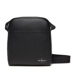 Saszetka Calvin Klein Jeans. Czarne saszetki męskie Calvin Klein Jeans, z jeansu. Za 199.99 zł.